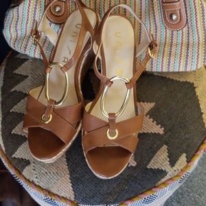 Unisa cute wedges